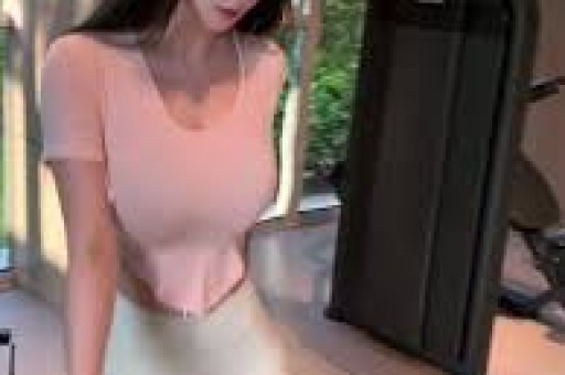 饶颖：赵忠祥曾跟我发生关系多年他有特殊癖好令我身心受伤害